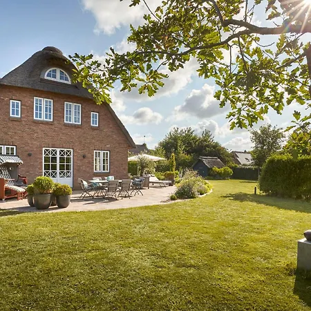Haus Foehring *